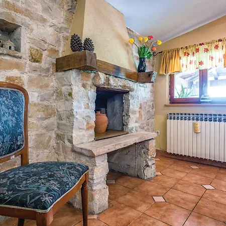 Vakantiehuis Lovely In